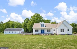 5916 SUMMIT BRIDGE RD, TOWNSEND, DE 19734