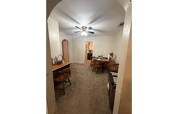 932 E 9th Ave, Hutchinson, KS 67501