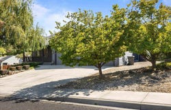 215 W 53rd, Kennewick, WA 99337