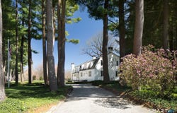25 Sheffield Road, Egremont, MA 01258