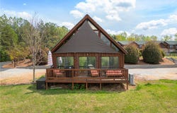 1 Kitty Hawk Lane, Six Mile, SC 29682