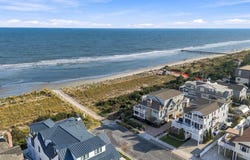 84 E 19th Street, Avalon, NJ 08202