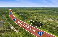 8556 W Frontage Road, Yemassee, SC 29945