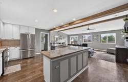 1002 Chestnut Drive, Pingree Grove, IL 60140