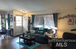 2701 N Alder, Fruitland, ID 83619
