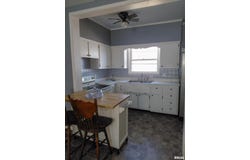 505 BAXTER Court, Canton, IL 61520