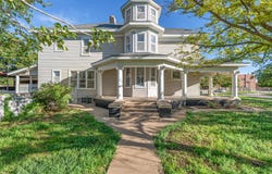 901 Denver, Plainview, TX 79072