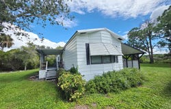 1967 Linda Rd, Okeechobee, FL 34974