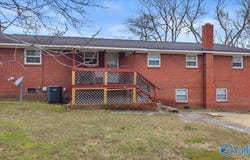 722 Brummel Ave, Bridgeport, AL 35740