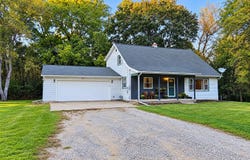 6901 Clark Road, Bath, MI 48808