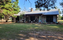 10510 U. S. Highway 82 E, Blossom, TX 75416