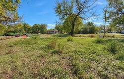 E Cedar Avenue, Wilburton, OK 74578