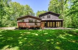 19121 Brewster Road, Aurora, OH 44202