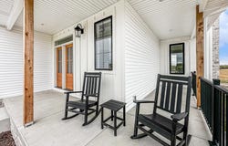 19720 Long View Lane, Hickman, NE 68372