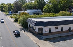 54 MARKET ST, ONANCOCK, VA 23417