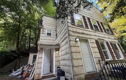 210 Fort Salonga Road, Northport, NY 11768