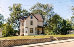 525 N 7th Street, Atchison, KS 66002