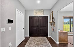 907 SE 2nd St, Stigler, OK 74462