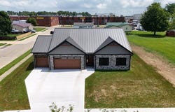 203 Crestwood Drive, Willard, OH 44890