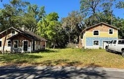 737 E INDIANA Avenue, DELAND, FL 32724