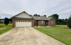 106 Martha Jean Lane, Beebe, AR 72012-9357