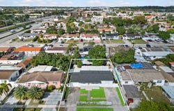 355 W 62nd St, Hialeah, FL 33012