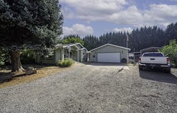 403 Black Tail Lane, Shady Cove, OR 97539