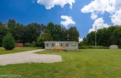 697 Rineyville-Big Springs Rd, Radcliff, KY 40160