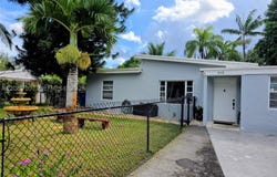 102 Williams Rd, West Park, FL 33023