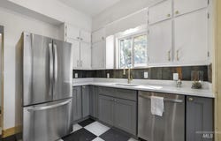 1888 E 2900 S, Wendell, ID 83335