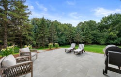 W308N1801 Westlake Cir, Delafield, WI 53018