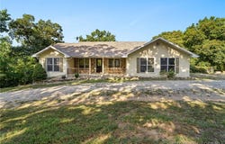 11741 County Rd 385, MO 65043