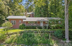 106 Holly Lane, Brevard, NC 28712