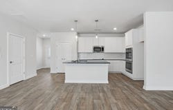 302 Glenhaven Drive, Lagrange, GA 30241