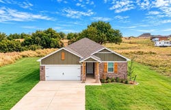 745 Cumberland Drive, Guthrie, OK 73044