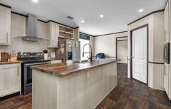 230 Sapphire Road, Lufkin, TX 75904