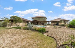 Sandia, TX 78383