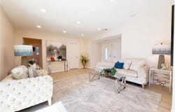 533 Geneva, Claremont, CA 91711