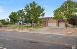805 S 300 E, Ephraim, UT 84627