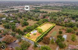 706 S Verna Ave, Andover, KS 67002
