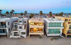827 Mandalay Beach Road, Oxnard, CA 93035