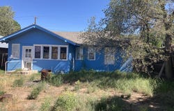 706 E Sul Ross, Alpine, TX 79830