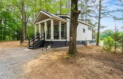 330 WHITLEY Way, Oakland, TN 38060
