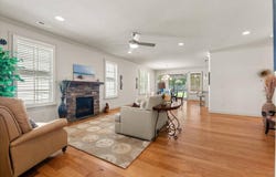 16 Vinton Dr, Greer, SC 29651