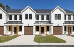 107 Star Lake Circle, Cape Carteret, NC 28584