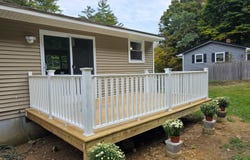 17 Bear Hill Road, Newton, NH 03858