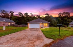 15 Marlin Lane, McHenry, MS 39561