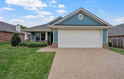905 Heston Circle, Robinson, TX 76706