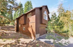 12170 Viking Way, Truckee, CA 96161-7042