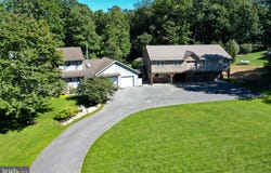 786 LIME QUARRY Road, GAP, PA 17527